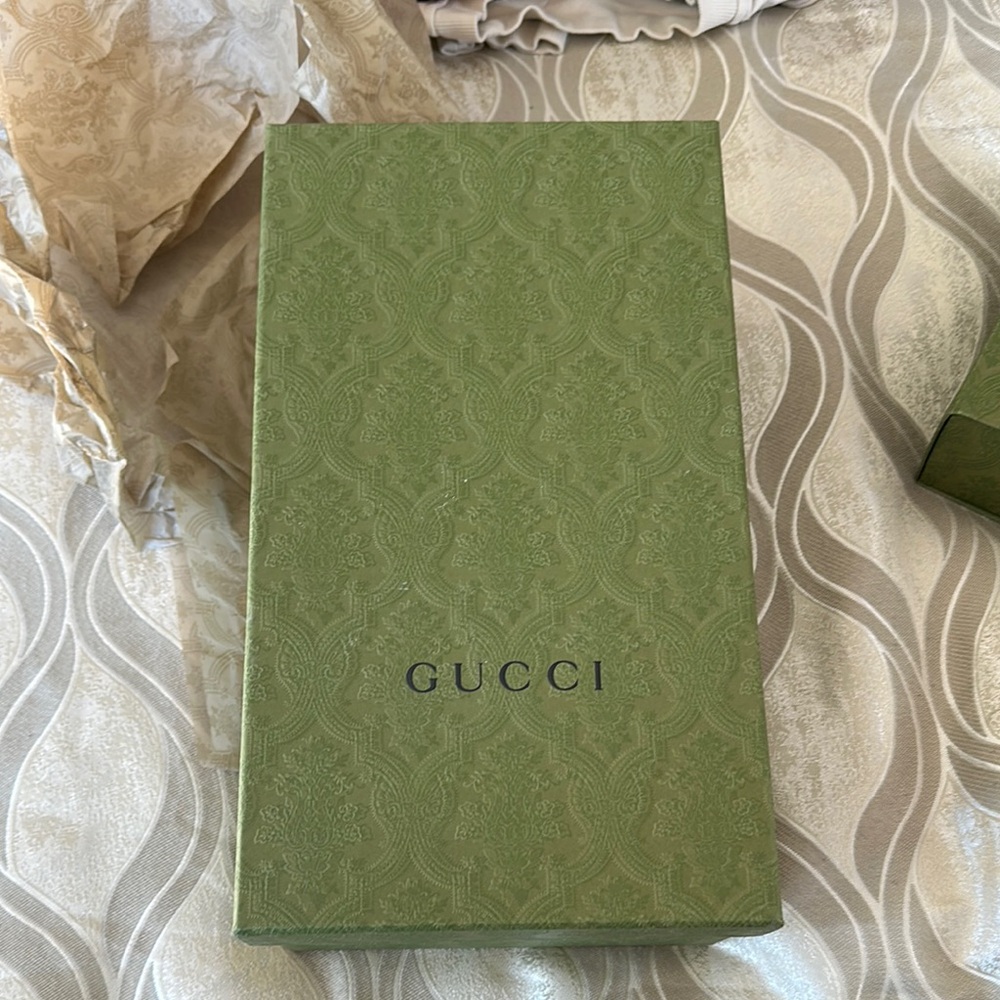 Gucci Green Patterned Shoe Box 👞 👠